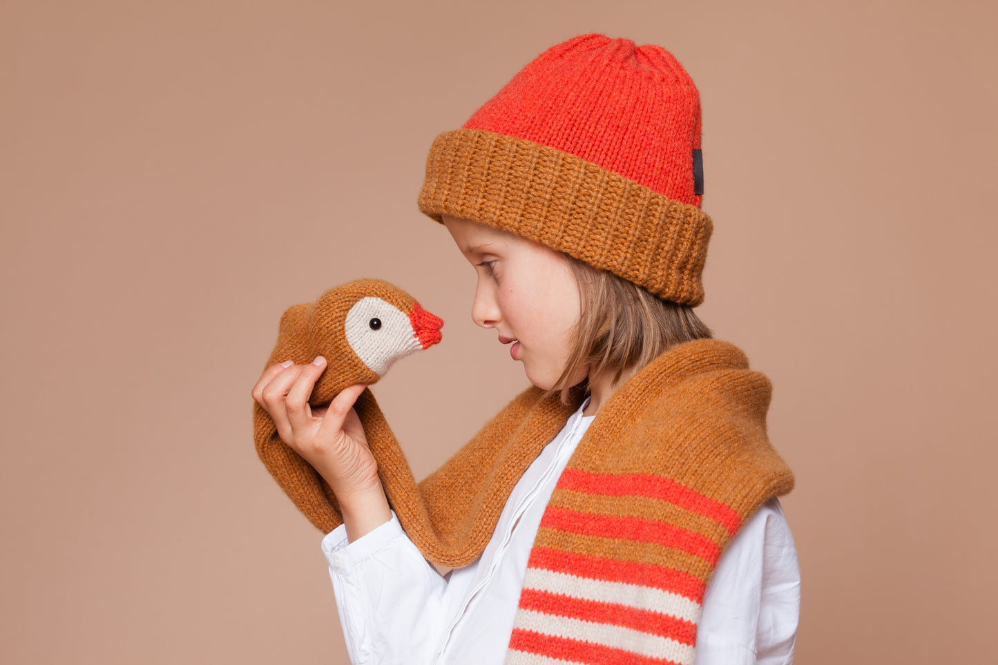 knitted duck scarf with red stripes