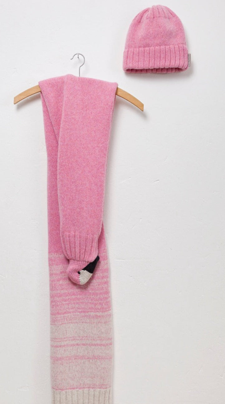 Flamingo Stole with Beanie made from soft Lambswool